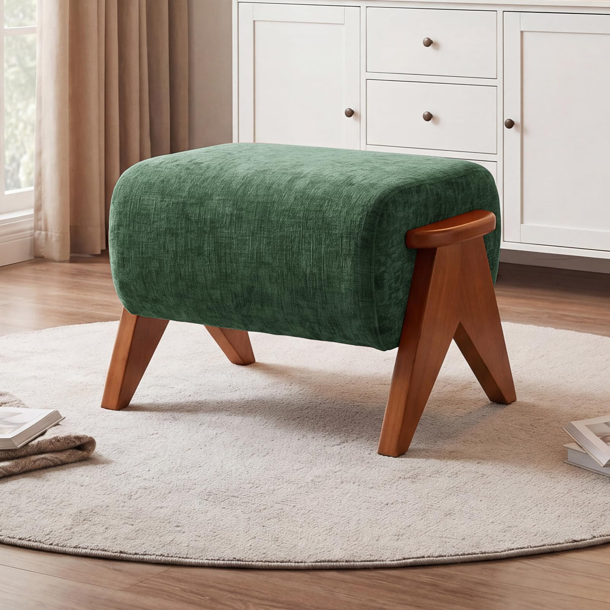 Mid-Century Accent Chair – Upholstered Wood Frame