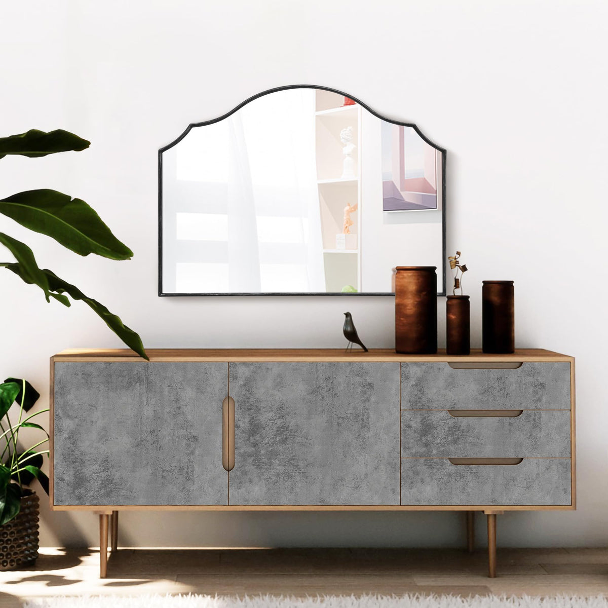 Gold Wall Mirror – Metal Frame Vanity Design