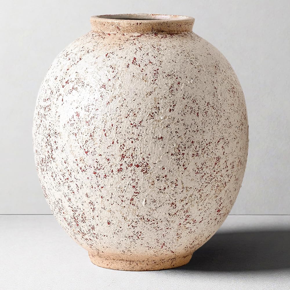 Ceramic Vase – Minimalist Rustic Farmhouse Design