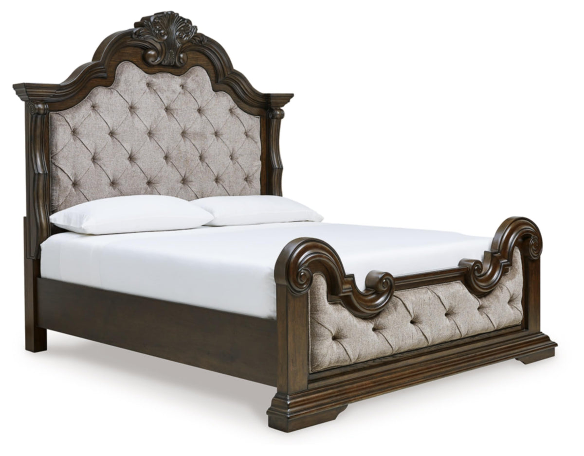 Upholstered Panel Bed – Traditional Tufted Design