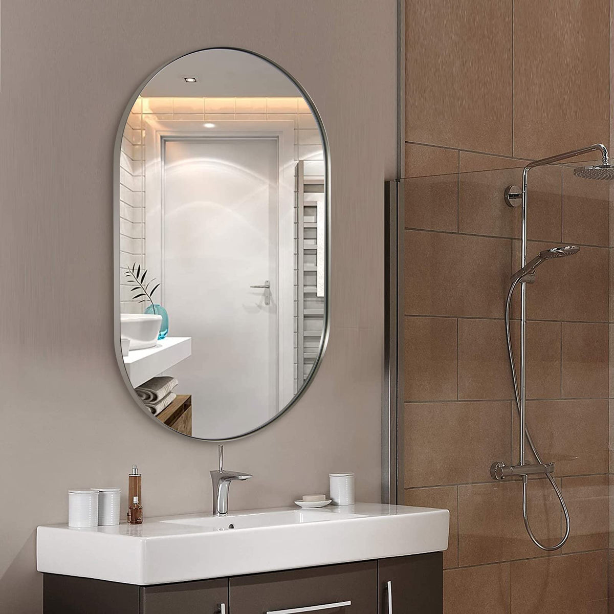 Oval Bathroom Mirror – Modern Wall-Mounted Design