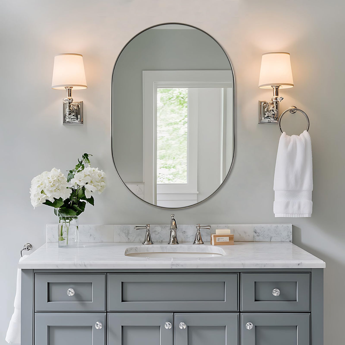 Oval Bathroom Mirror – Modern Wall-Mounted Design