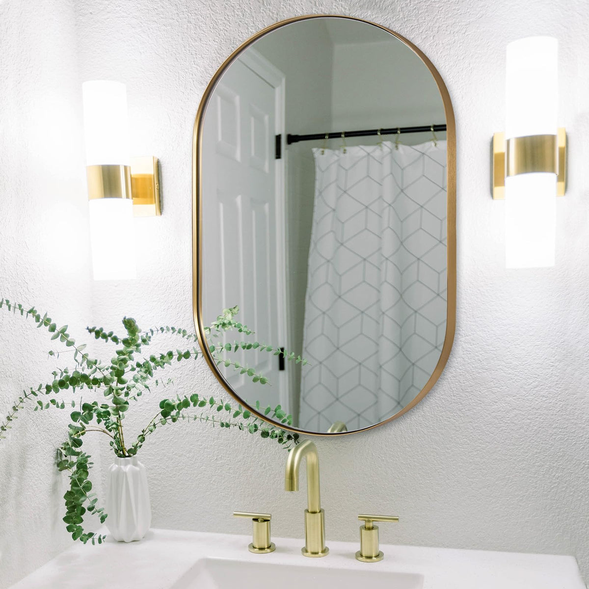 Oval Bathroom Mirror – Modern Wall-Mounted Design