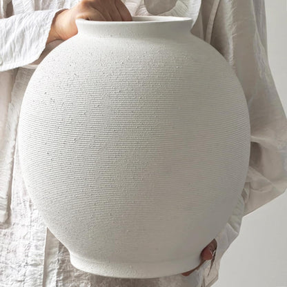 Ceramic Vase – Minimalist Rustic Farmhouse Design