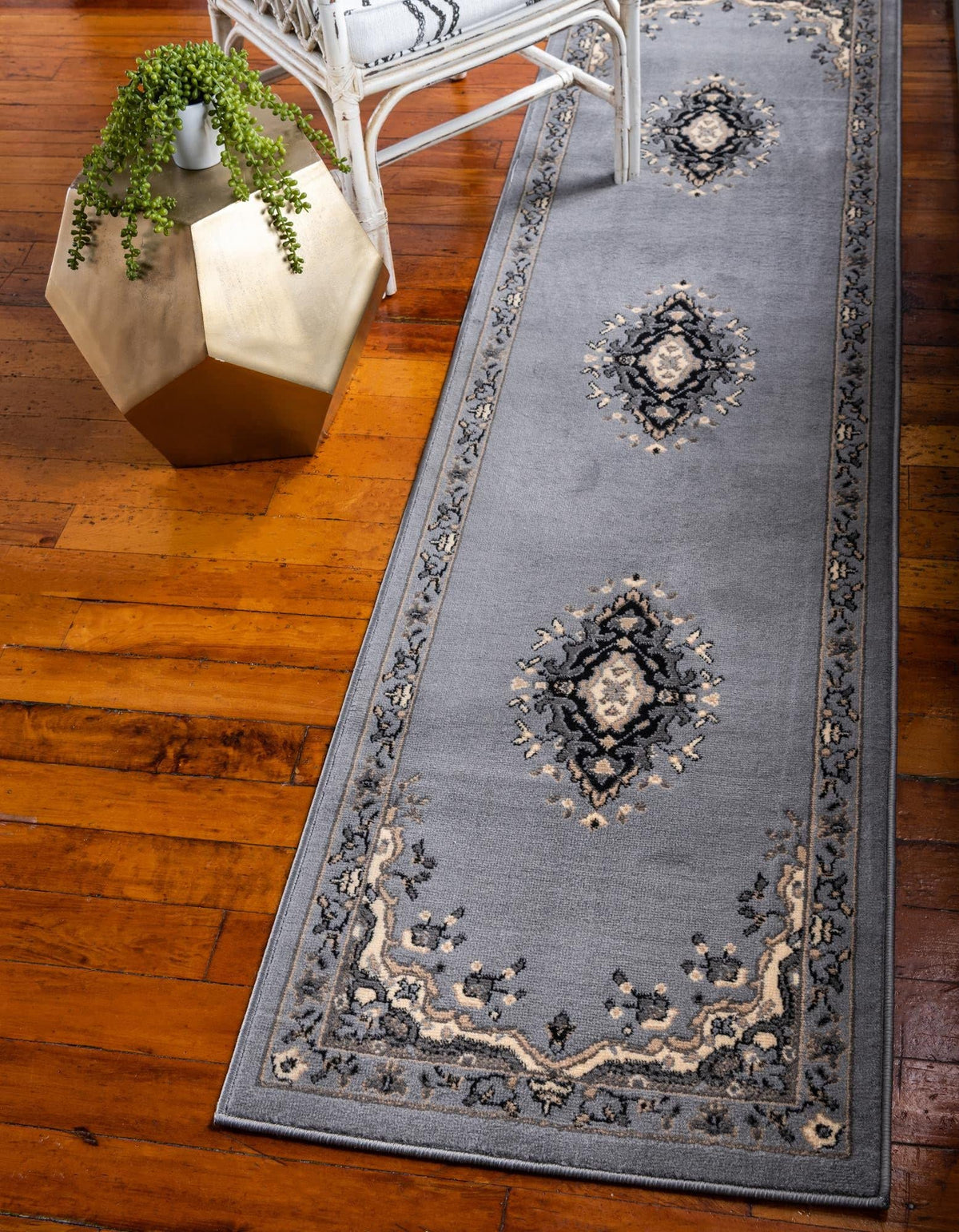 Unique Loom Reza Collection Traditional Persian Style Area Rug